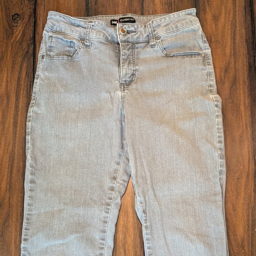 Lee Classic Fit Size 4 Medium Women's Jeans Stretch, light gray